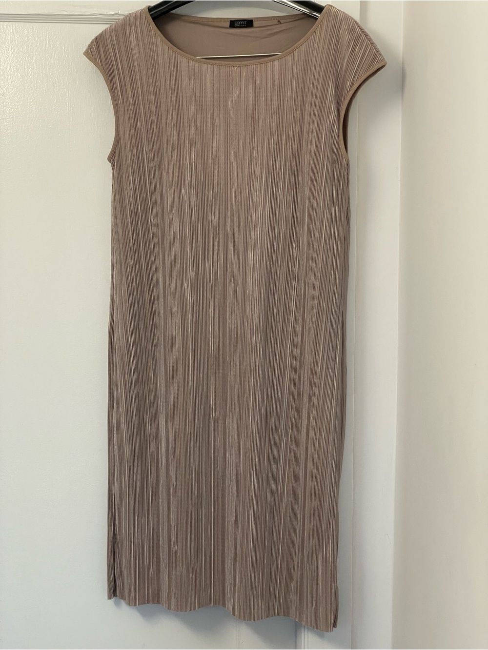 Esprit Sleeveless Pleated Shift Dress in Taupe